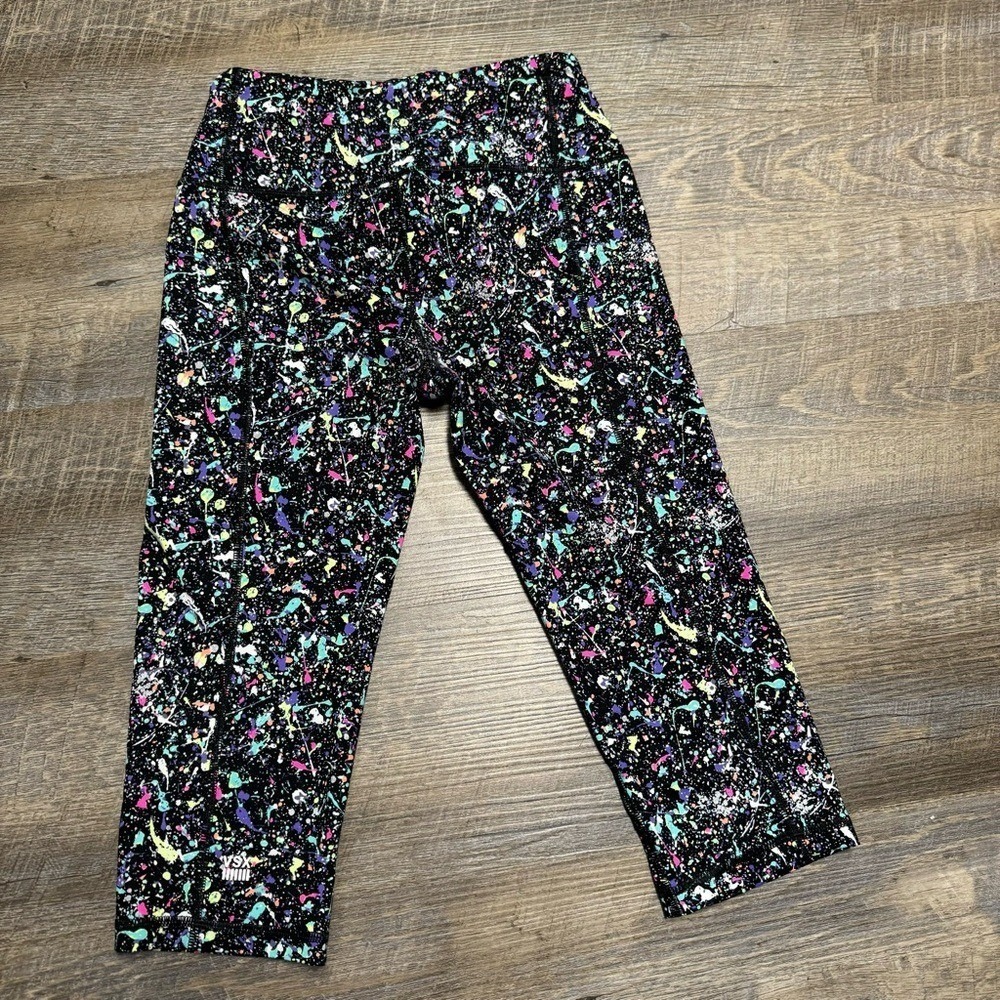 Victoria's Secret VSX Sport Knockout Crop Medium Rise, Splattered Paint, Small - Picture 4 of 7